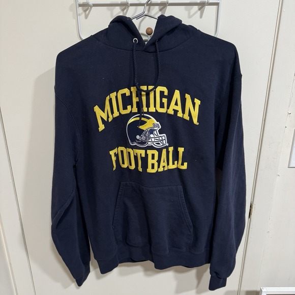 Champion Other - Champion Michigan Football Hoodie Size Medium Embroidered Wolverines NCAA Sports